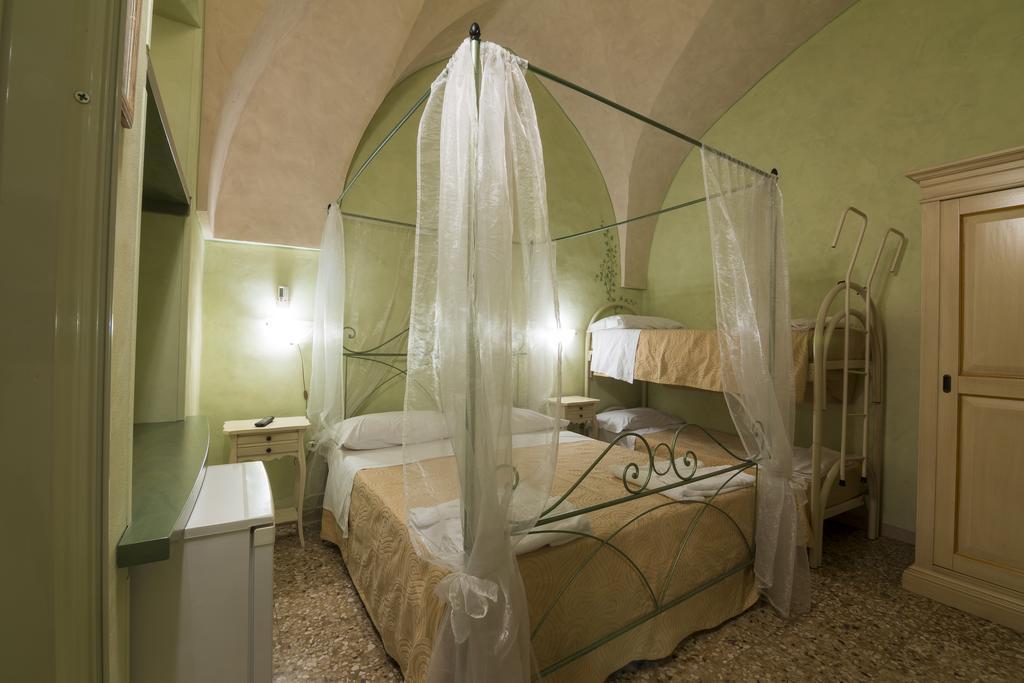 Tenuta Masseria Del Gallo Calimera  Bagian luar foto